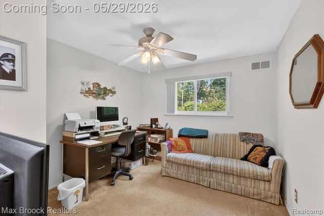 30195 Pleasant Trail, Southfield, MI 48076