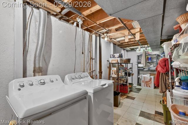 30195 Pleasant Trail, Southfield, MI 48076