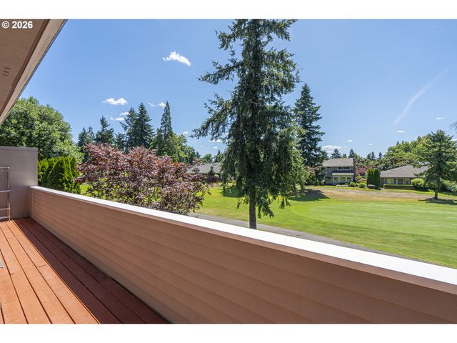 32082 Sw CHARBONNEAU Dr, Wilsonville, OR 97070