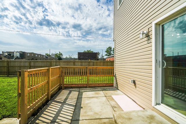 17089 Crane Avenue, Hazel Crest, IL 60429