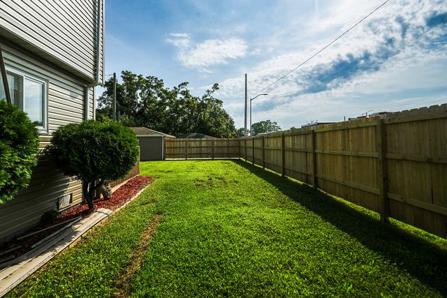 17089 Crane Avenue, Hazel Crest, IL 60429