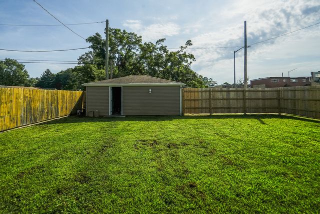17089 Crane Avenue, Hazel Crest, IL 60429