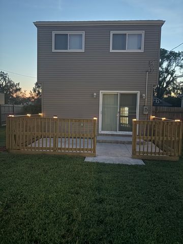 17089 Crane Avenue, Hazel Crest, IL 60429