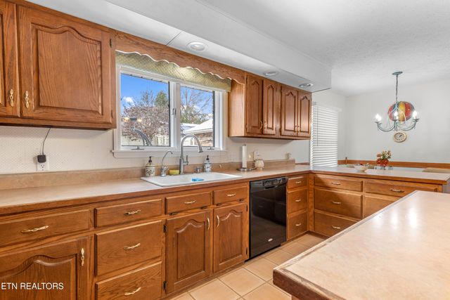 341 Roma Drive, Crossville, TN 38555