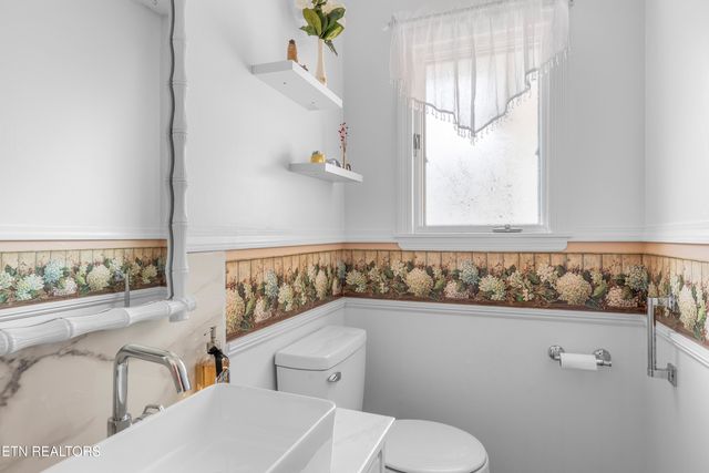 341 Roma Drive, Crossville, TN 38555