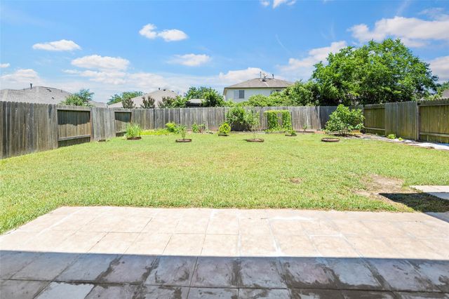 12730 Pelican Bay Drive, Houston, TX 77038