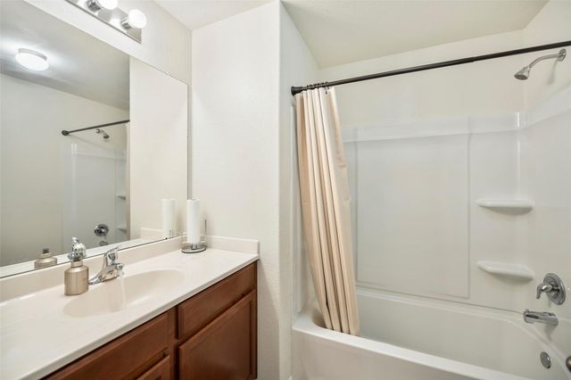 12730 Pelican Bay Drive, Houston, TX 77038