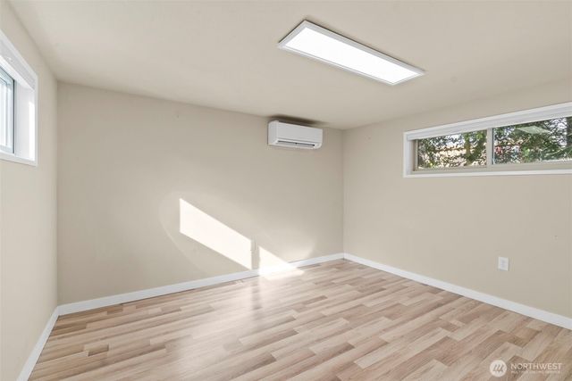 3012 SW 102nd Street, Seattle, WA 98146