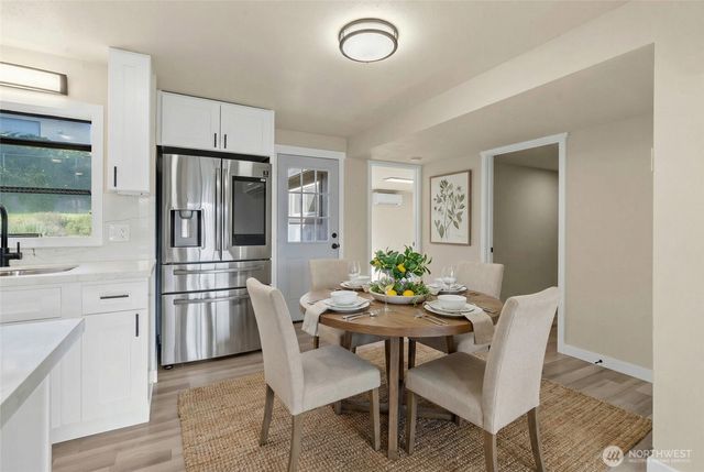 3012 SW 102nd Street, Seattle, WA 98146