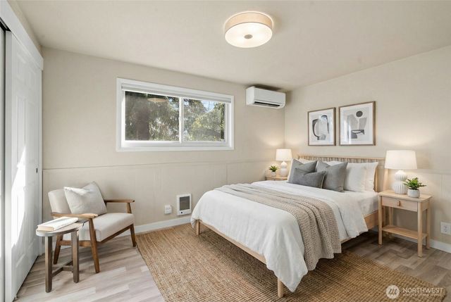 3012 SW 102nd Street, Seattle, WA 98146