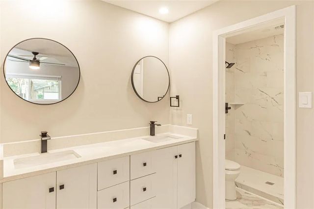 4112 Barnsley Court, Arlington, TX 76016