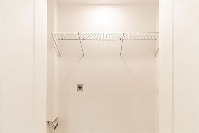 4112 Barnsley Court, Arlington, TX 76016