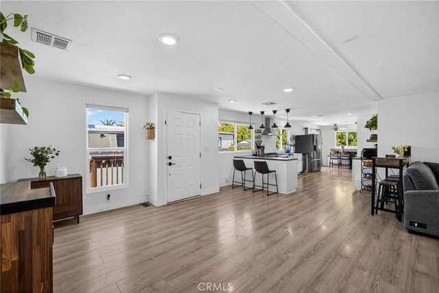 32742 Alipaz 24, San Juan Capistrano, CA 92675