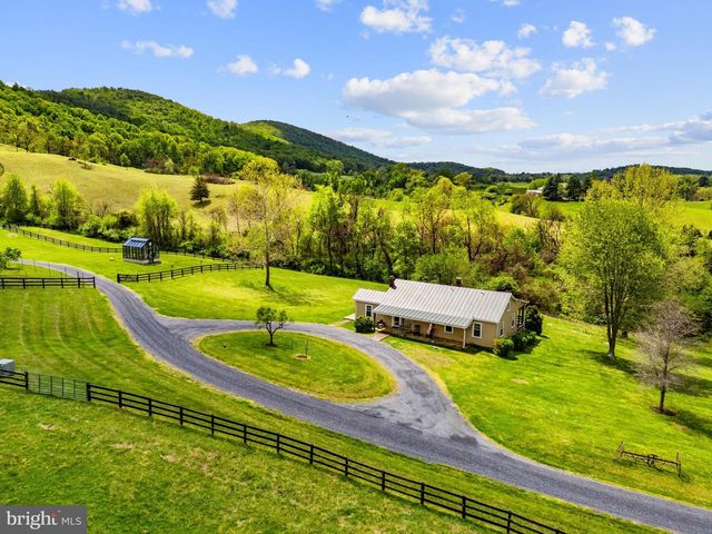 3459 CARRINGTON RD, Delaplane, VA 20144