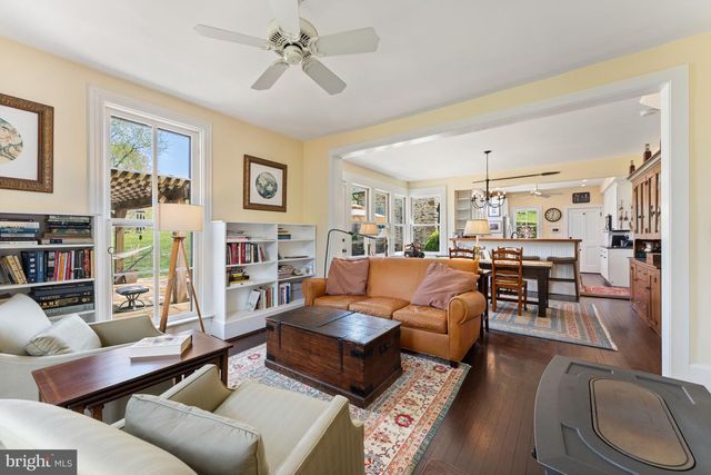 3459 CARRINGTON RD, Delaplane, VA 20144