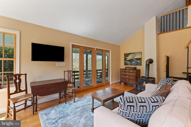 3459 CARRINGTON RD, Delaplane, VA 20144