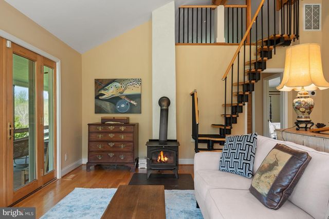 3459 CARRINGTON RD, Delaplane, VA 20144