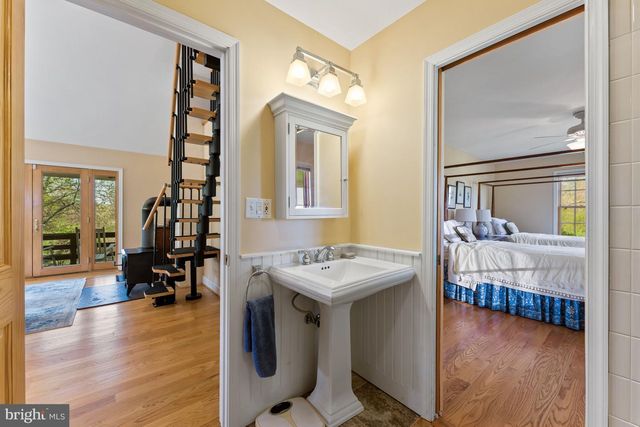3459 CARRINGTON RD, Delaplane, VA 20144