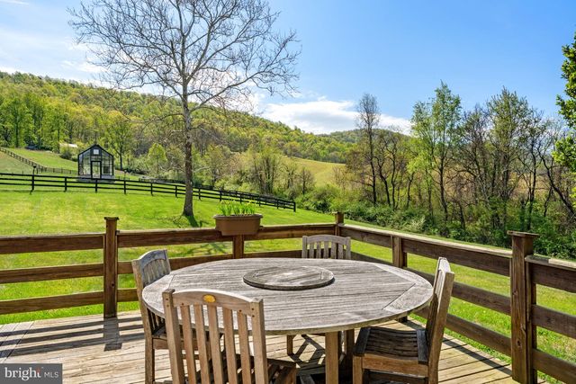 3459 CARRINGTON RD, Delaplane, VA 20144