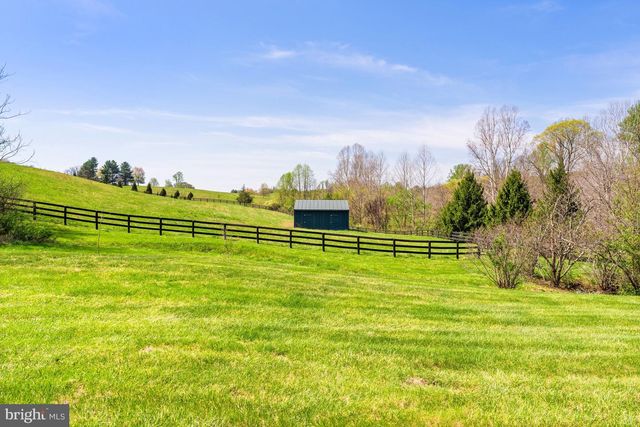 3459 CARRINGTON RD, Delaplane, VA 20144
