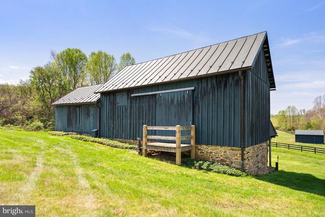 3459 CARRINGTON RD, Delaplane, VA 20144