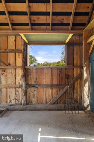 3459 CARRINGTON RD, Delaplane, VA 20144
