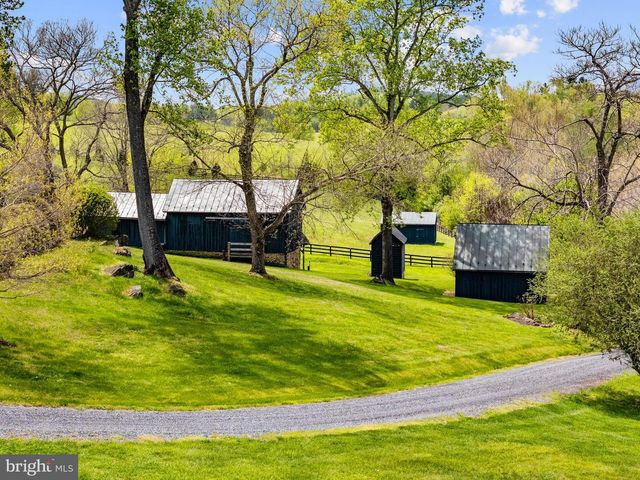 3459 CARRINGTON RD, Delaplane, VA 20144
