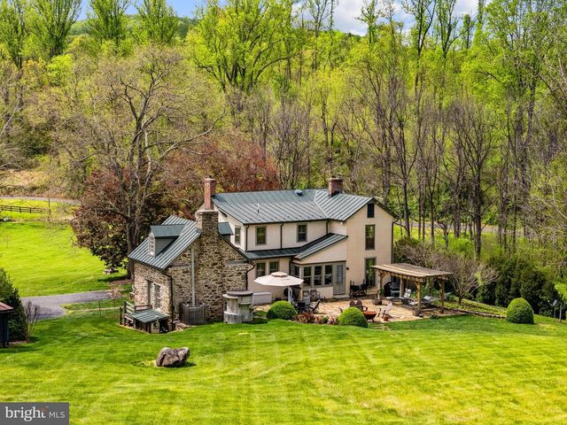 3459 CARRINGTON RD, Delaplane, VA 20144