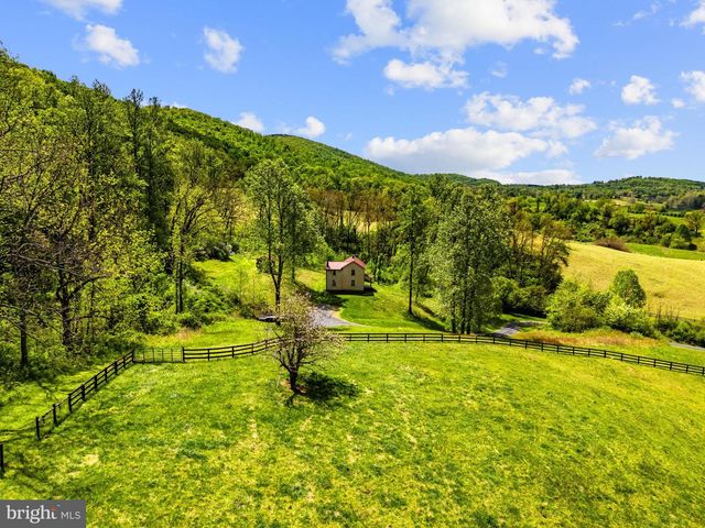 3459 CARRINGTON RD, Delaplane, VA 20144