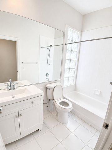 8465 BEACONHILL Road, Palm Beach Gardens, FL 33410