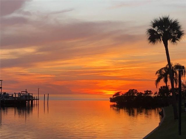 5915 SEA RANCH DRIVE 711, Hudson, FL 34667