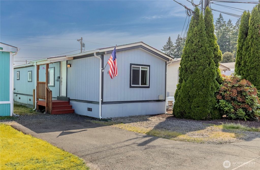 8515 State Ave #63, Marysville, WA 98270