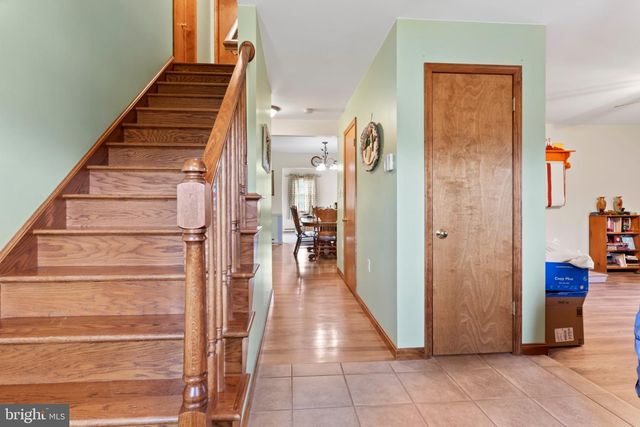 2244 COMMUNITY CENTER RD, Saint Thomas, PA 17252