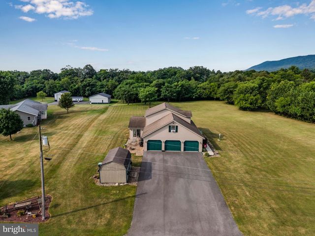2244 COMMUNITY CENTER RD, Saint Thomas, PA 17252