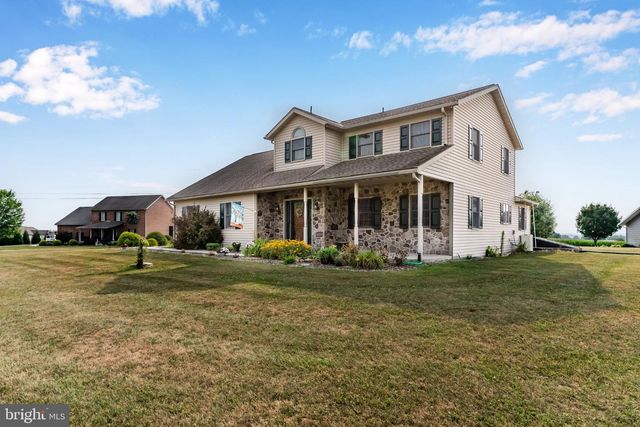 2244 COMMUNITY CENTER RD, Saint Thomas, PA 17252