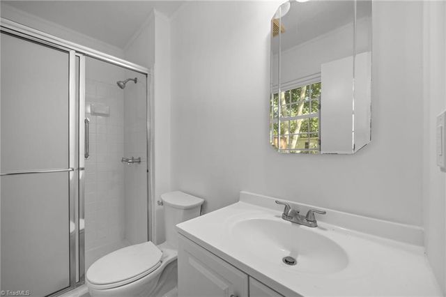 639 Woodhaven Drive, Burlington, NC 27217