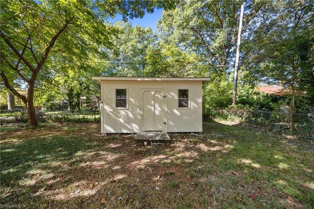639 Woodhaven Drive, Burlington, NC 27217