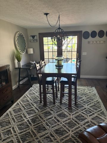 1683 Saint Albans Court, 22-83, Columbus, OH 43220