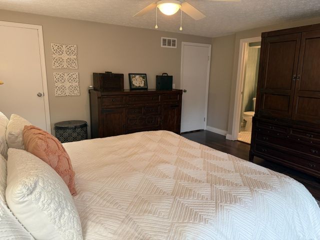 1683 Saint Albans Court, 22-83, Columbus, OH 43220