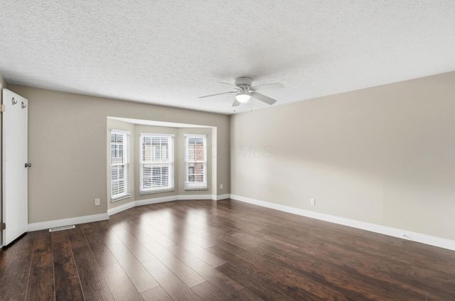 1683 Saint Albans Court, 22-83, Columbus, OH 43220