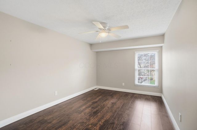 1683 Saint Albans Court, 22-83, Columbus, OH 43220