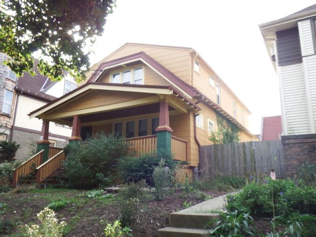 3103 W Juneau AVENUE, Milwaukee, WI 53208