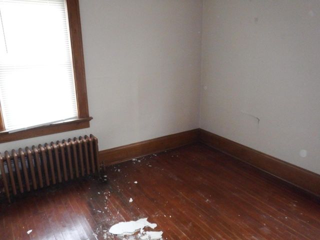 3103 W Juneau AVENUE, Milwaukee, WI 53208