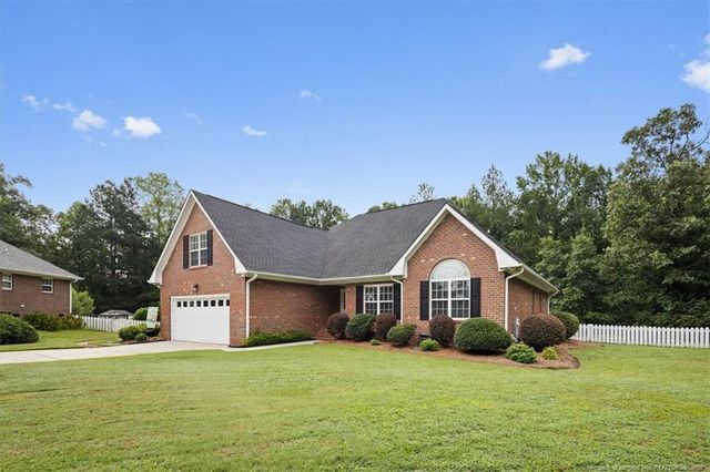 7202 Scenic View Drive, Fayetteville, NC 28306
