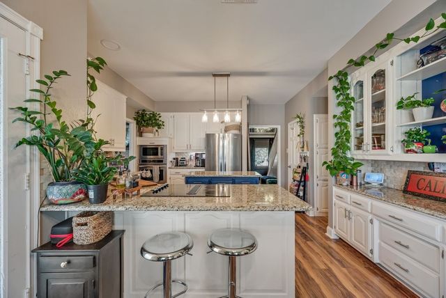 3910 Kingsferry Court, Arlington, TX 76016