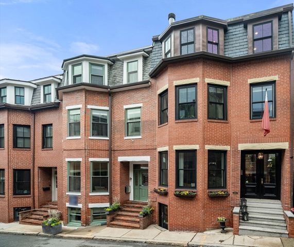 15 Lawnwood Place, Boston, MA 02129