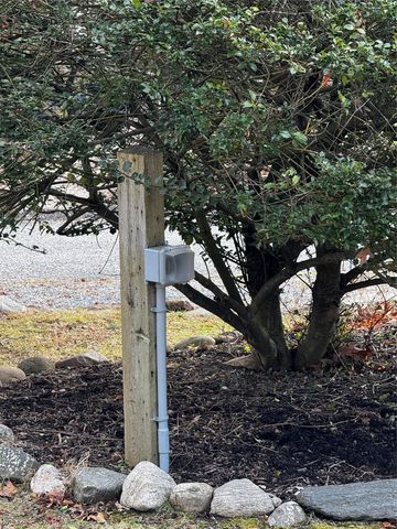 84 Cedar Road, Wading River, NY 11792