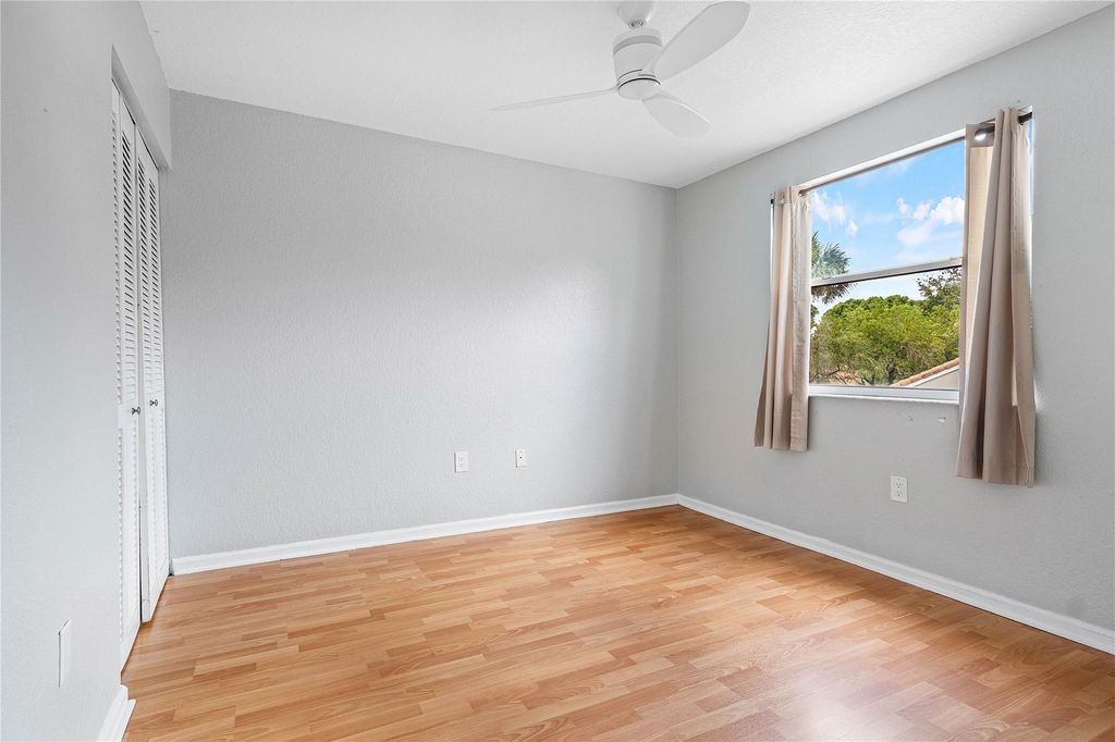 Image 18 of property listing at 7665 NW 61st Ter, Parkland, FL 33067