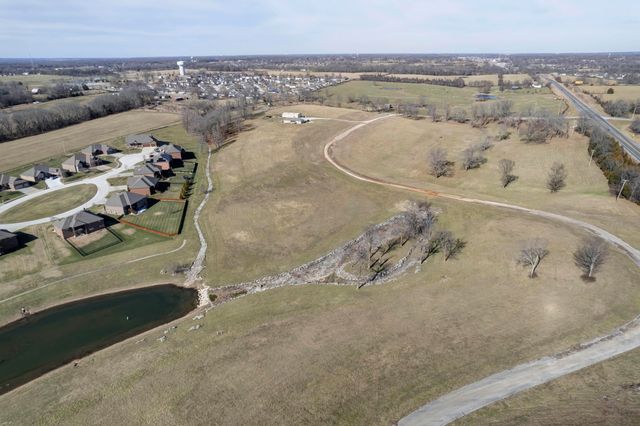 1261 Marketplace, Nixa, MO 65714