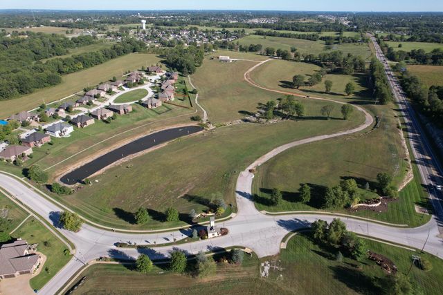 1261 Marketplace, Nixa, MO 65714